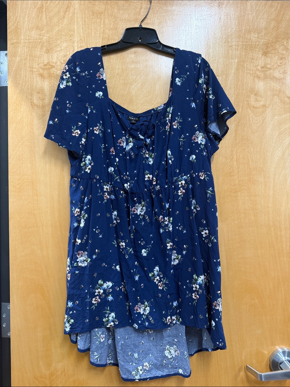 torrid Navy Floral Lace-Up Tunic Top